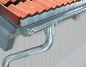Водостоки для крыши - металлические и пластиковые водостоки